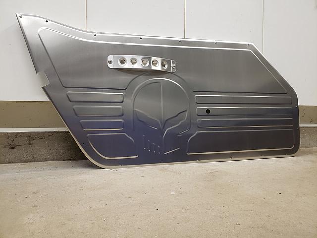 C3 corvette racing with stripes